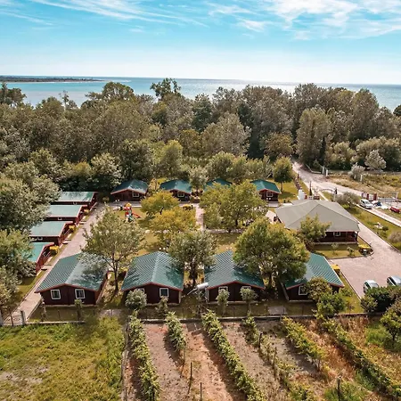 Kompleksi Turistik Leonardo شاليه