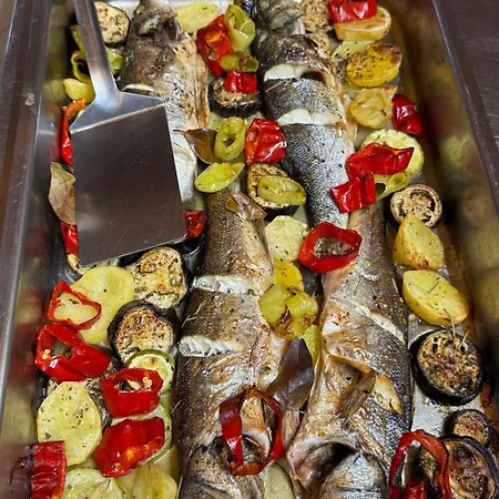 Kompleksi Turistik Leonardo * Shëngjin