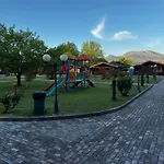 Alpesi faház Kompleksi Turistik Leonardo