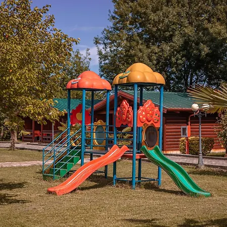 Kompleksi Turistik Leonardo *