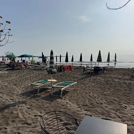 Kompleksi Turistik Leonardo شاليه