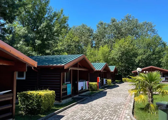 Kompleksi Turistik Leonardo Chalet