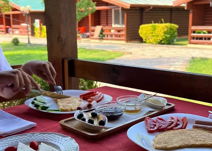 Kompleksi Turistik Leonardo 木屋 Shëngjin