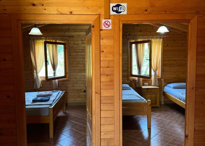 샬레 Kompleksi Turistik Leonardo *