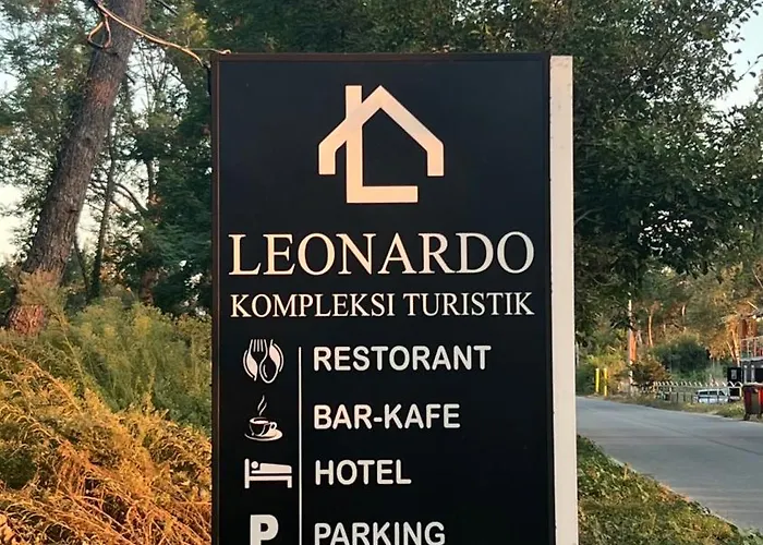 Kompleksi Turistik Leonardo 木屋 Shëngjin